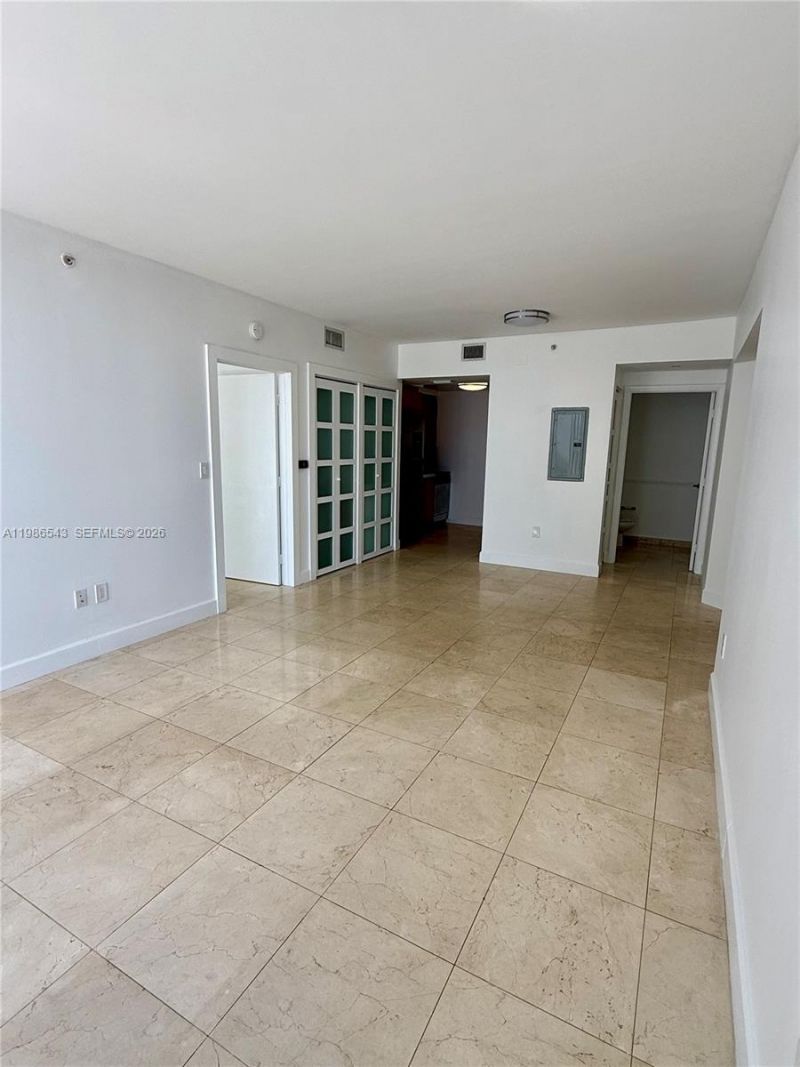 6365 Collins Ave , Unit 904, Miami Beach, FL 33141 Photo