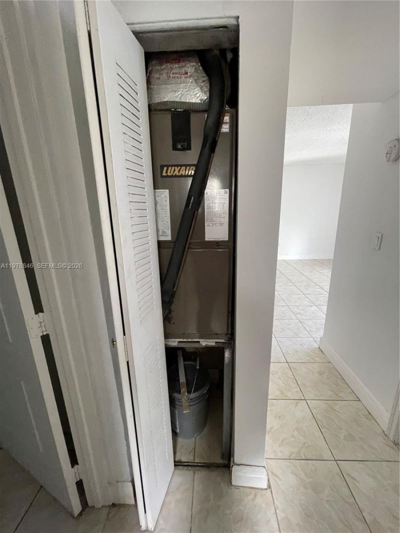 1800 SW 25th St , Unit 2109, Miami, FL 33133 Photo