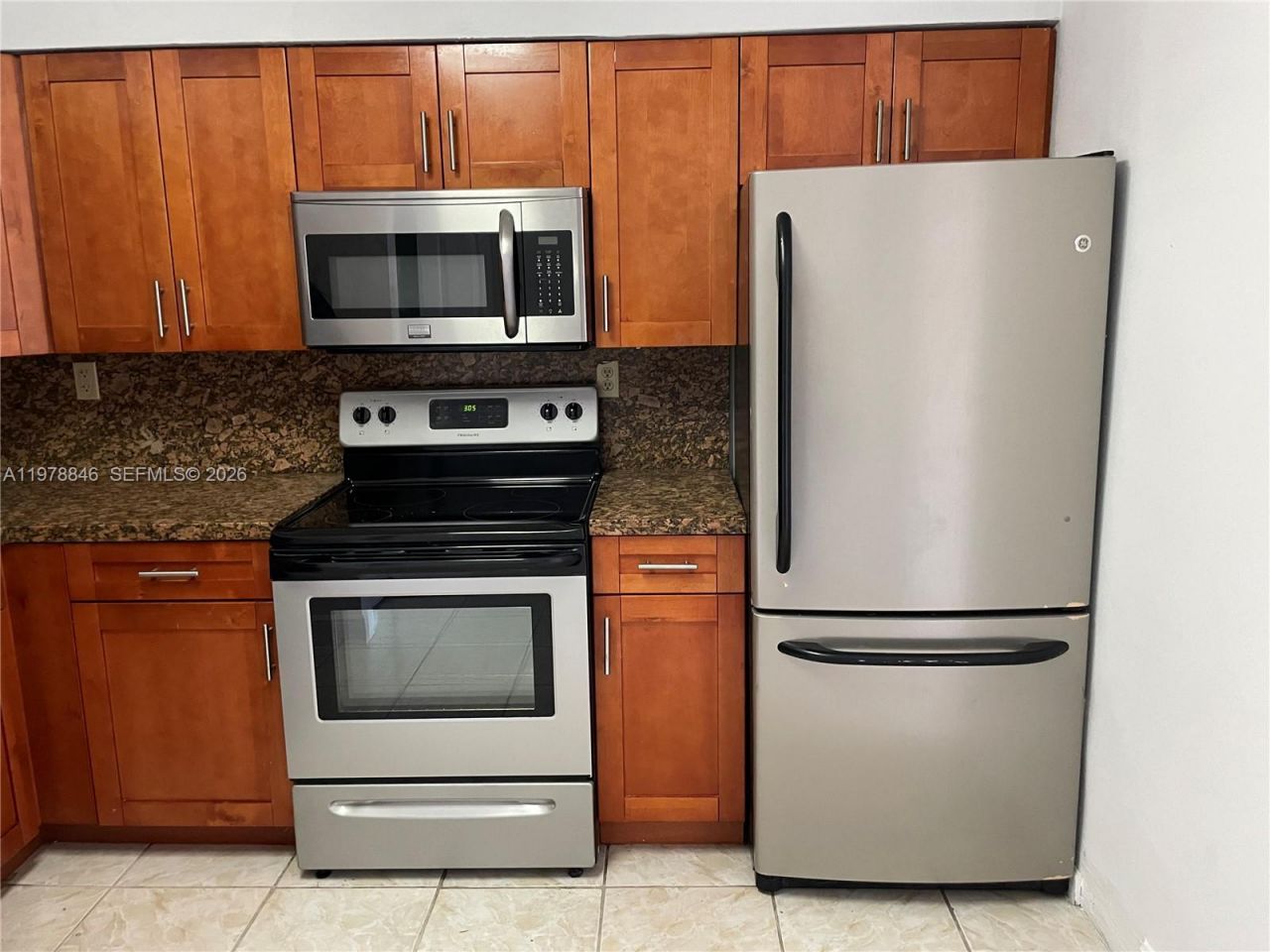 1800 SW 25th St , Unit 2109, Miami, FL 33133 Photo