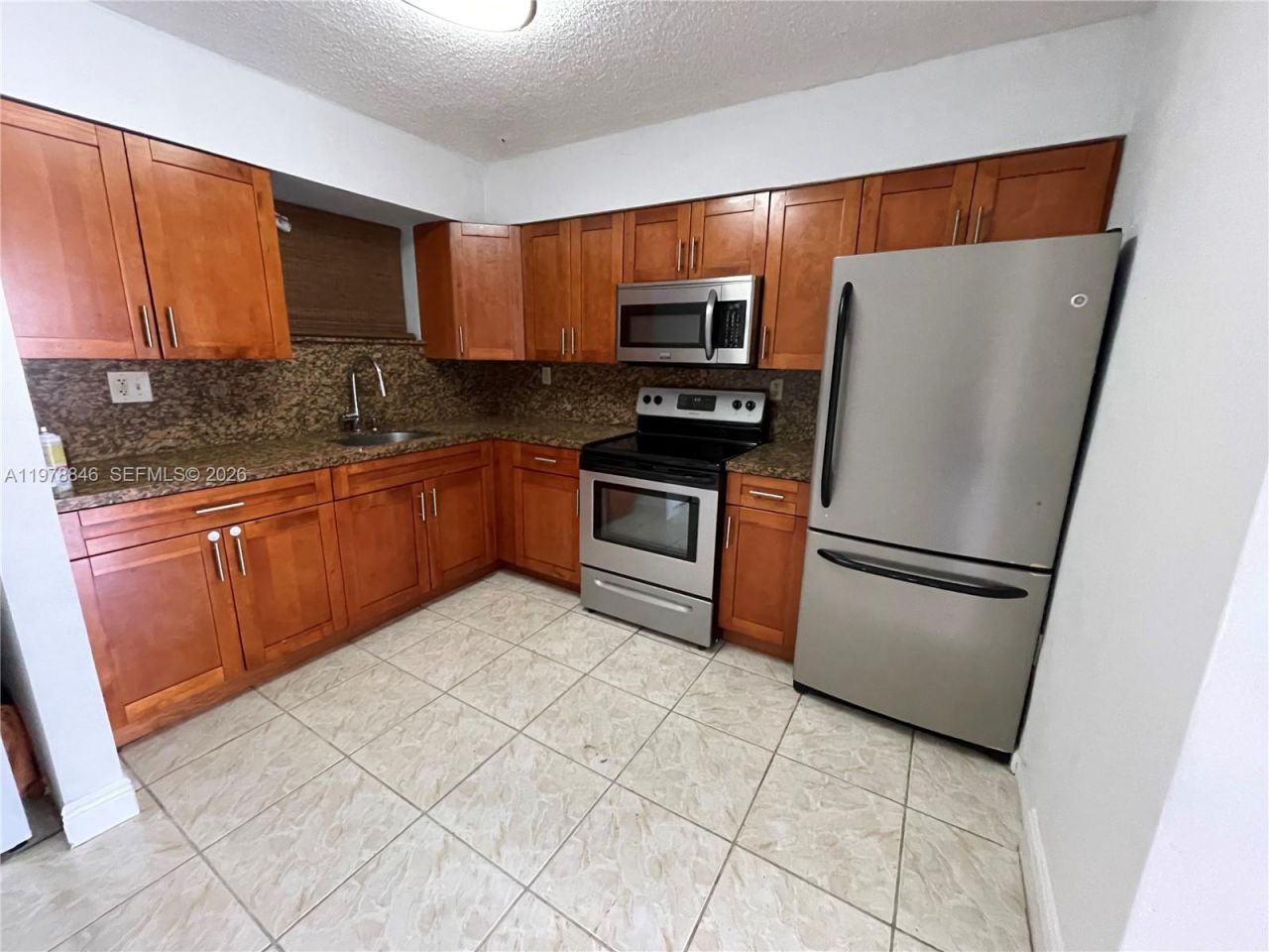 1800 SW 25th St , Unit 2109, Miami, FL 33133 Photo