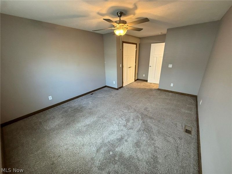 244 Allen Lane SE, New Philadelphia, OH 44663 Photo 17