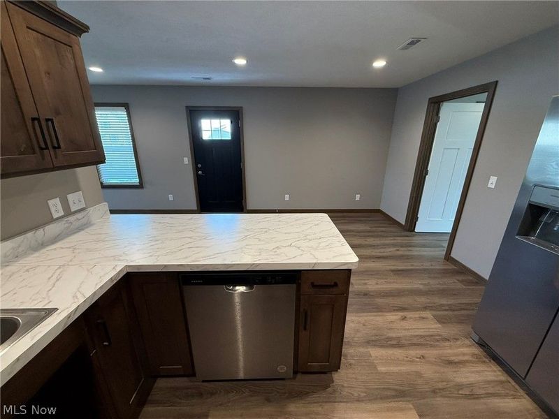 244 Allen Lane SE, New Philadelphia, OH 44663 Photo 7