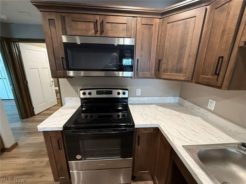 244 Allen Lane SE, New Philadelphia, OH 44663 Photo 8