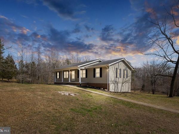25 OLD FARM ROAD, FREDERICKSBURG, VA 22406