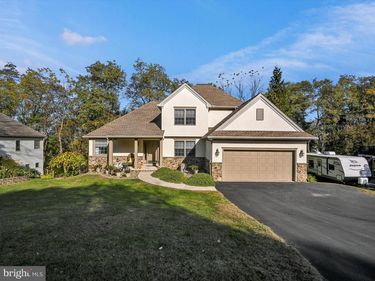 115 NORTHVIEW DRIVE, LANCASTER, PA 17601
