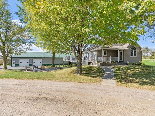 53995 280th Avenue, Pine Island, MN 55963