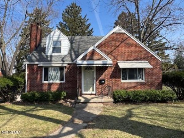 2430 Secor Road , Toledo, OH 43606