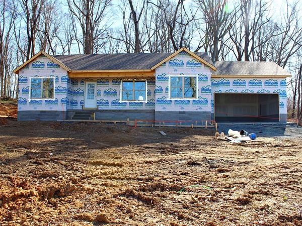 4606 Cemetary Road , Scottsville, KY 42164