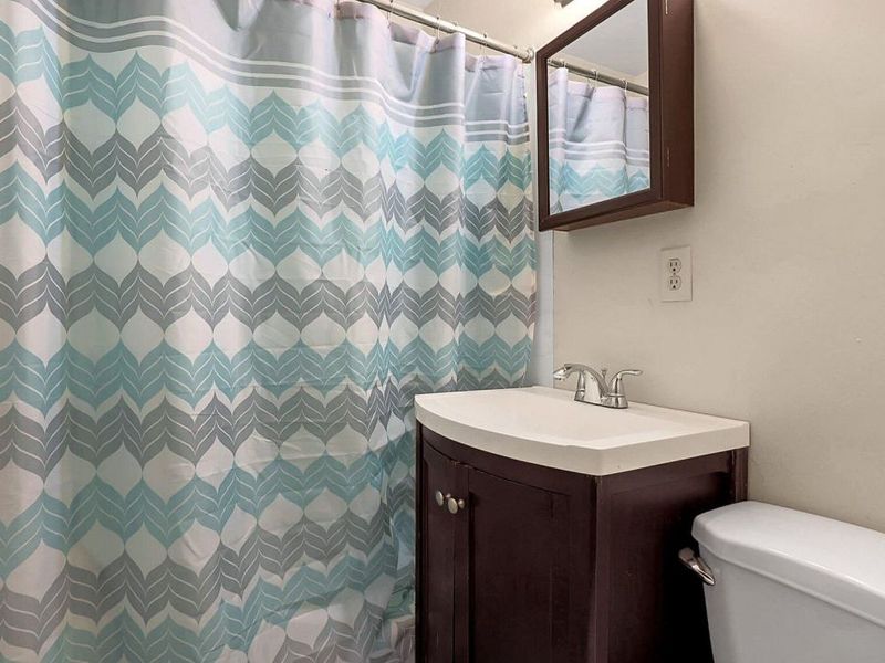 2393 Ray Street, Columbus, OH 43204 Photo 15