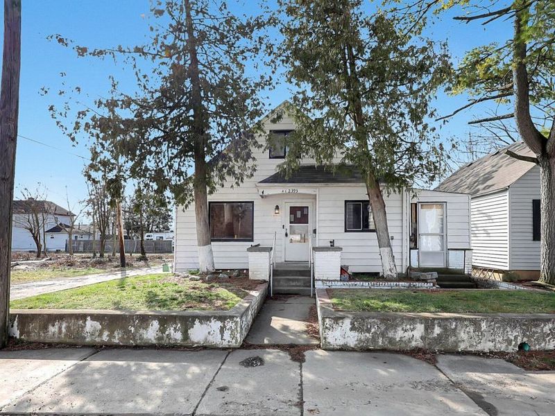 2393 Ray Street, Columbus, OH 43204 Photo 3