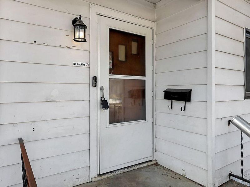 2393 Ray Street, Columbus, OH 43204 Photo 6