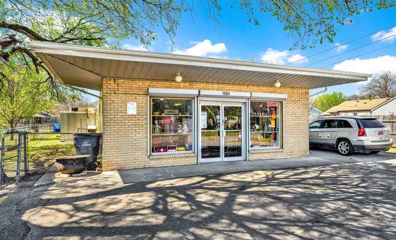 1904 NW 18th St, Lawton, OK 73507 Main Photo