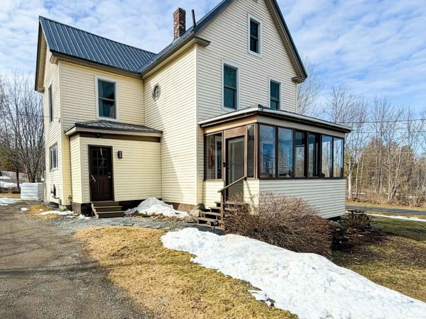 178 Main Road S, Hampden, ME 04444