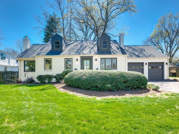 1011 Maplehurst Ave, Nashville, TN 37204