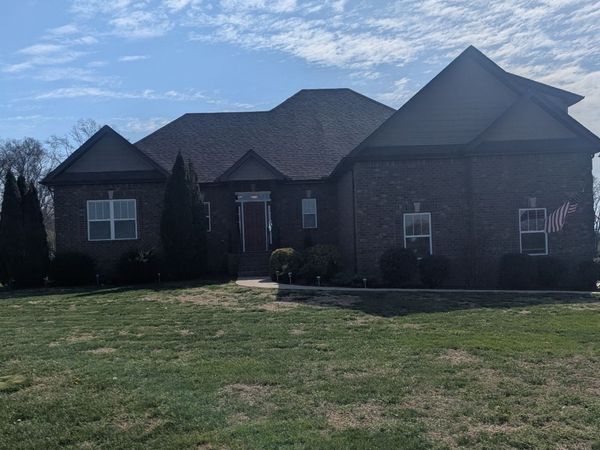 1027 Caballo Trail, Gallatin, TN 37066