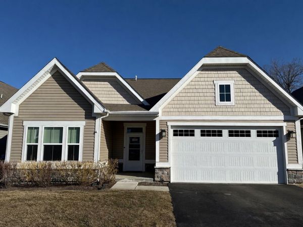 3694 Reddington Circle , Elgin, IL 60124