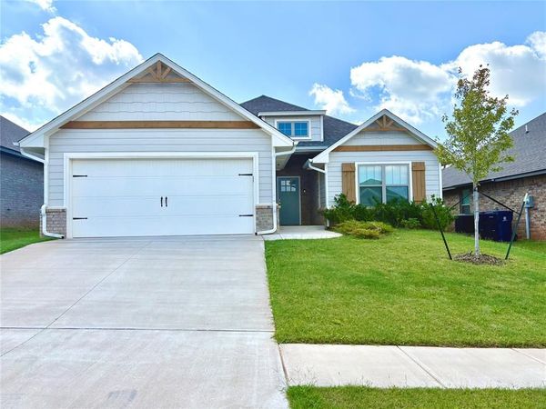 5509 Malpaso Creek Drive, Mustang, OK 73064