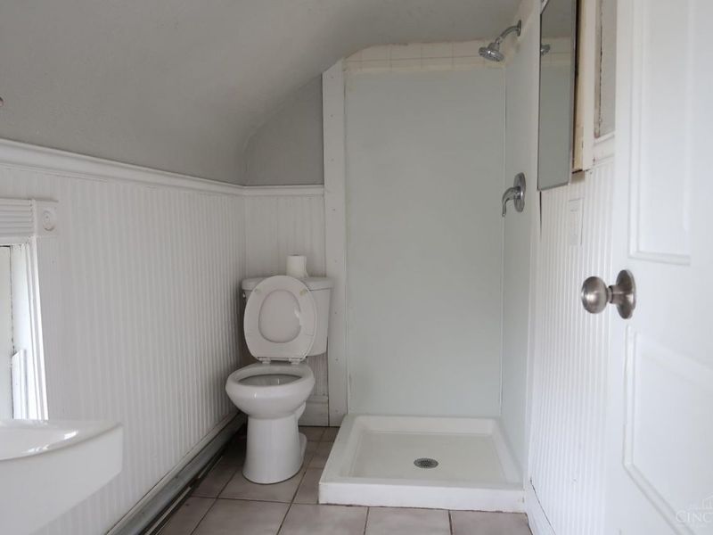 6916 Noble Avenue, Cincinnati, OH 45239 Photo 24