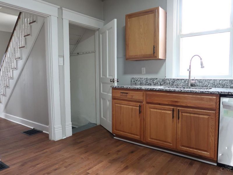 6916 Noble Avenue, Cincinnati, OH 45239 Photo 7