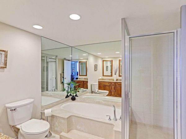 5510 N Ocean Drive, Unit 17d, Singer Island, FL 33404