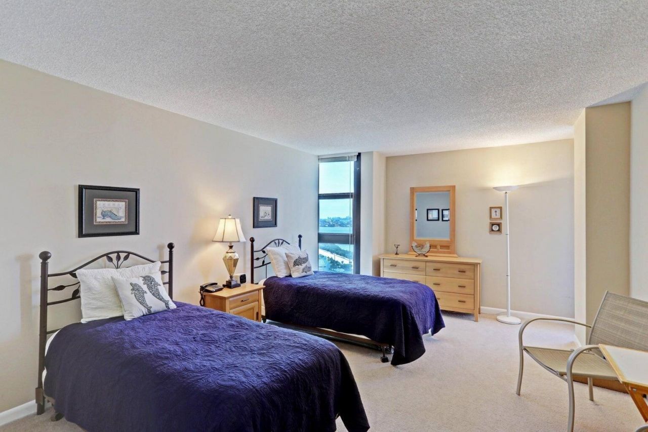 5510 N Ocean Drive, Unit 17d, Singer Island, FL 33404 Photo