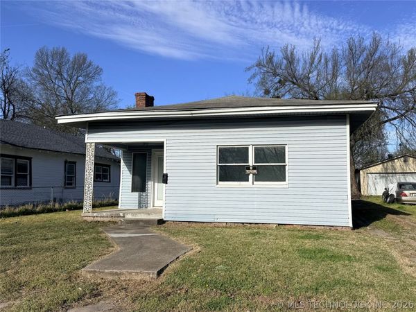 910 N Collins Avenue , Okmulgee, OK 74447