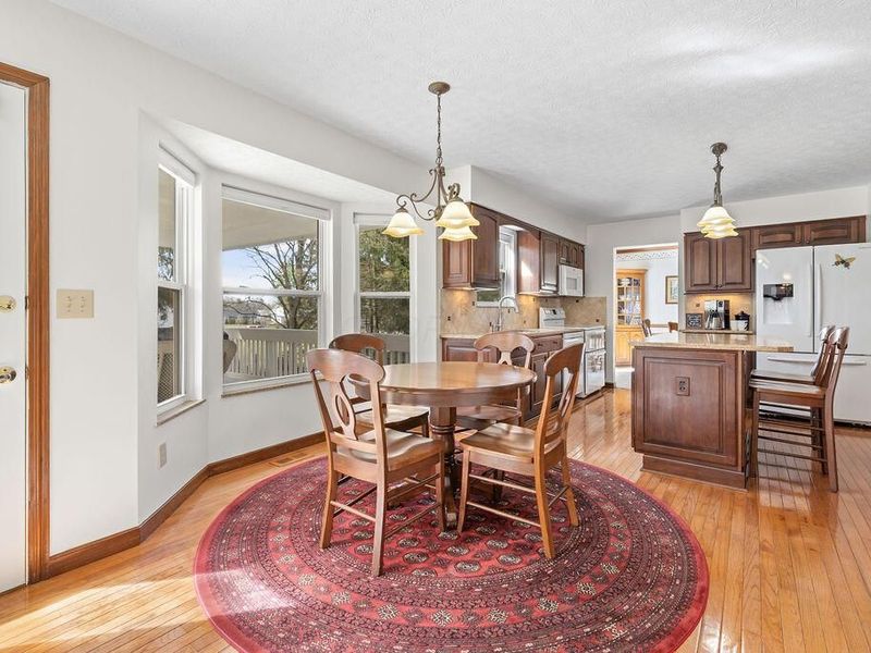 329 Hampton Park , Westerville, OH 43081 Photo 19