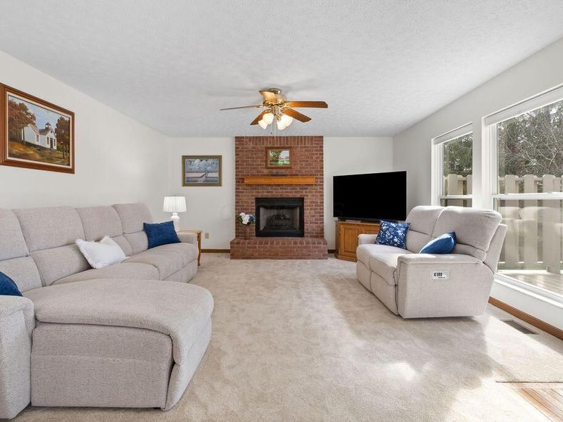 329 Hampton Park , Westerville, OH 43081 Photo 21