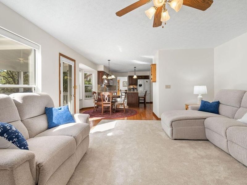 329 Hampton Park , Westerville, OH 43081 Photo 24