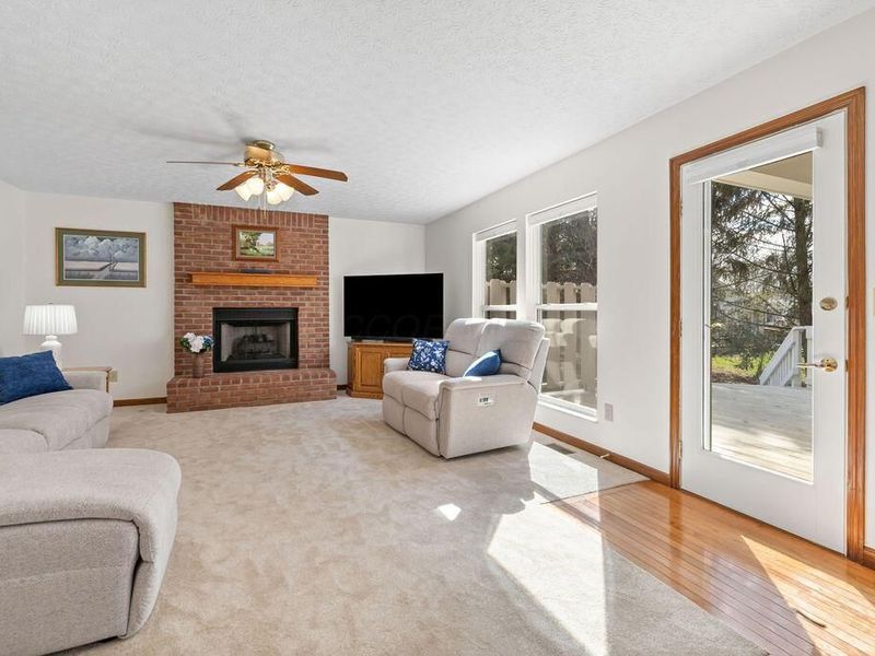 329 Hampton Park , Westerville, OH 43081 Photo 25