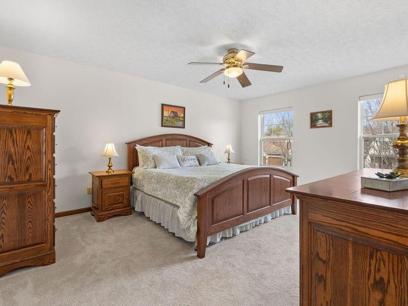 329 Hampton Park , Westerville, OH 43081 Photo 28