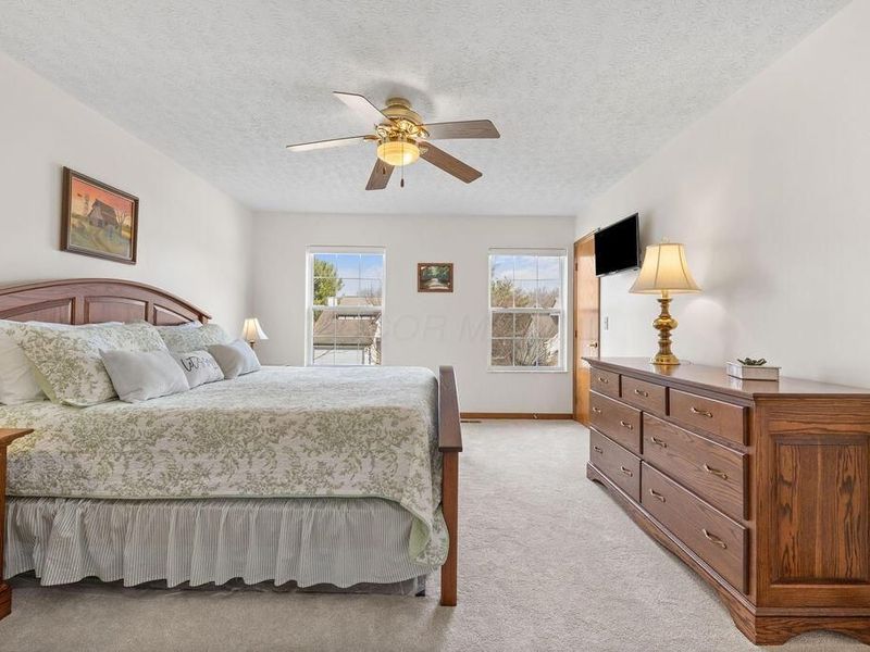 329 Hampton Park , Westerville, OH 43081 Photo 31