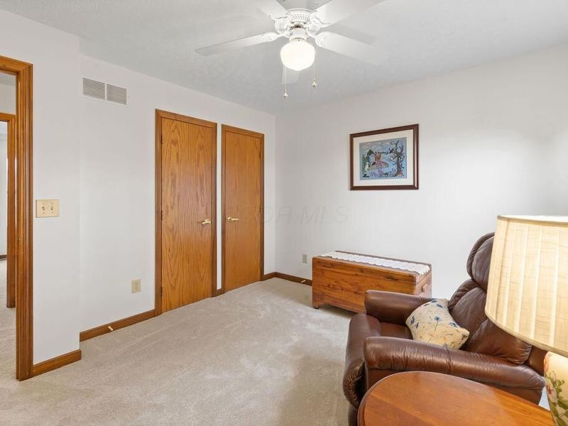 329 Hampton Park , Westerville, OH 43081 Photo 39