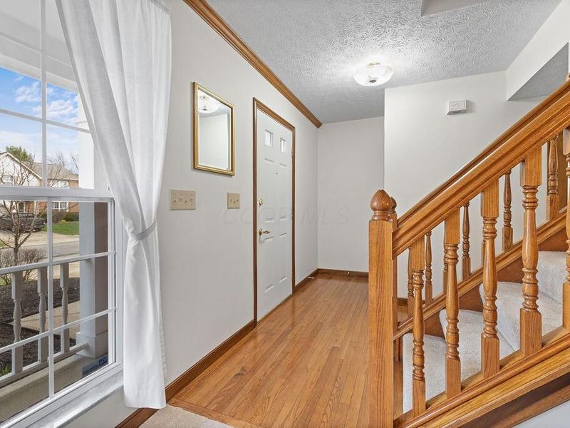 329 Hampton Park , Westerville, OH 43081 Photo 4