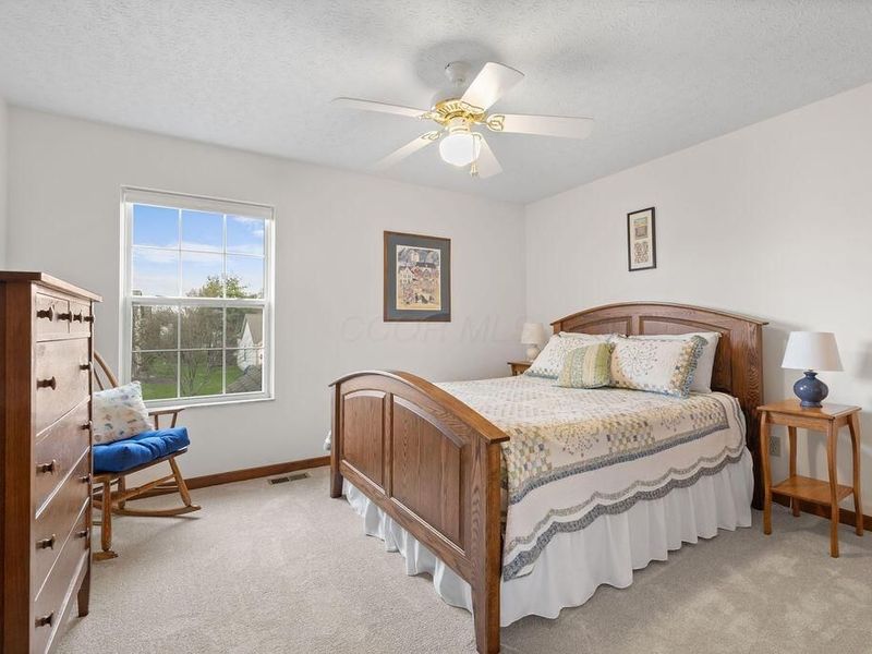 329 Hampton Park , Westerville, OH 43081 Photo 40