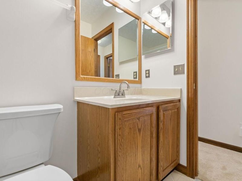 329 Hampton Park , Westerville, OH 43081 Photo 43