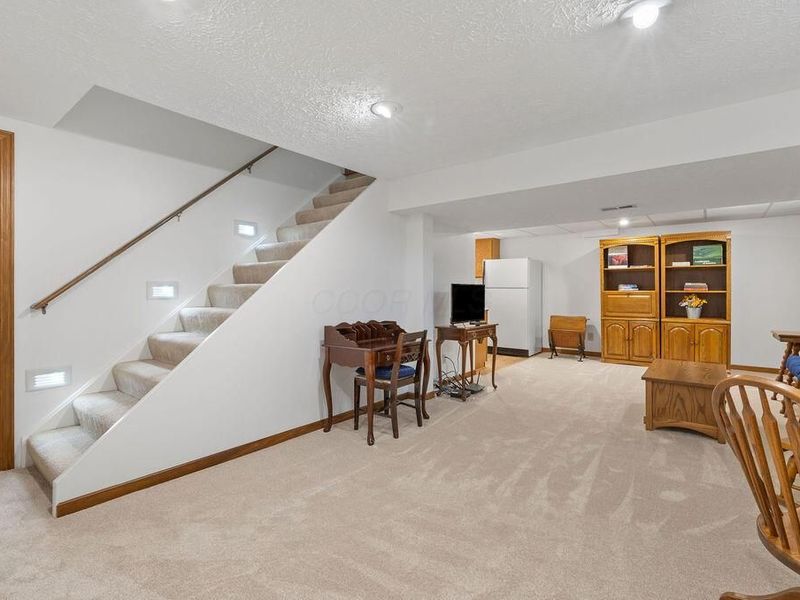 329 Hampton Park , Westerville, OH 43081 Photo 44