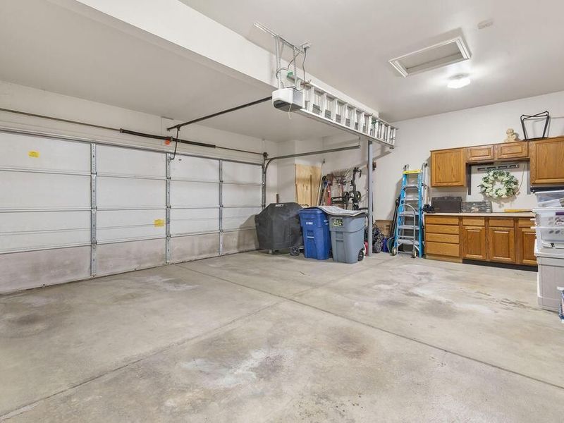 329 Hampton Park , Westerville, OH 43081 Photo 52