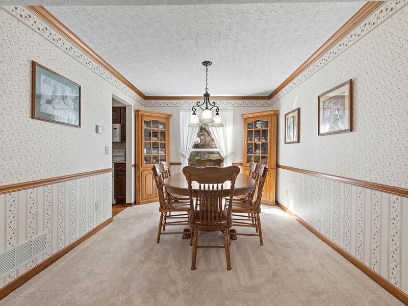 329 Hampton Park , Westerville, OH 43081 Photo 9