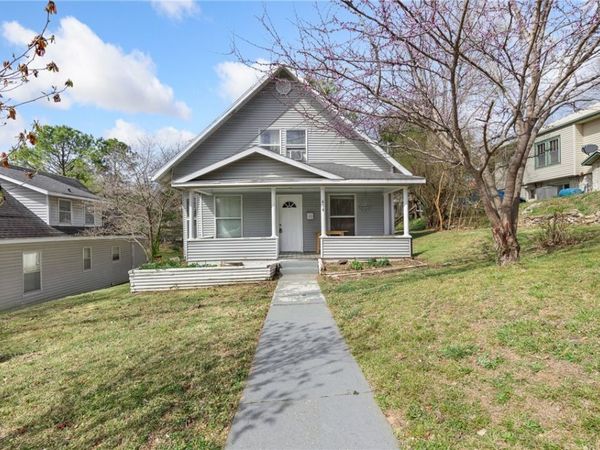 414 N Spring Street , Harrison, AR 72601