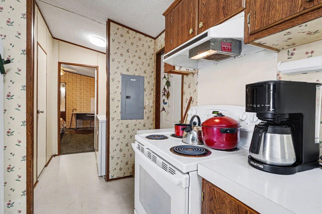 3873 Highway 50 Photo 9