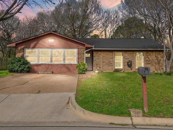 2529 Freedom Lane, Denton, TX 76209