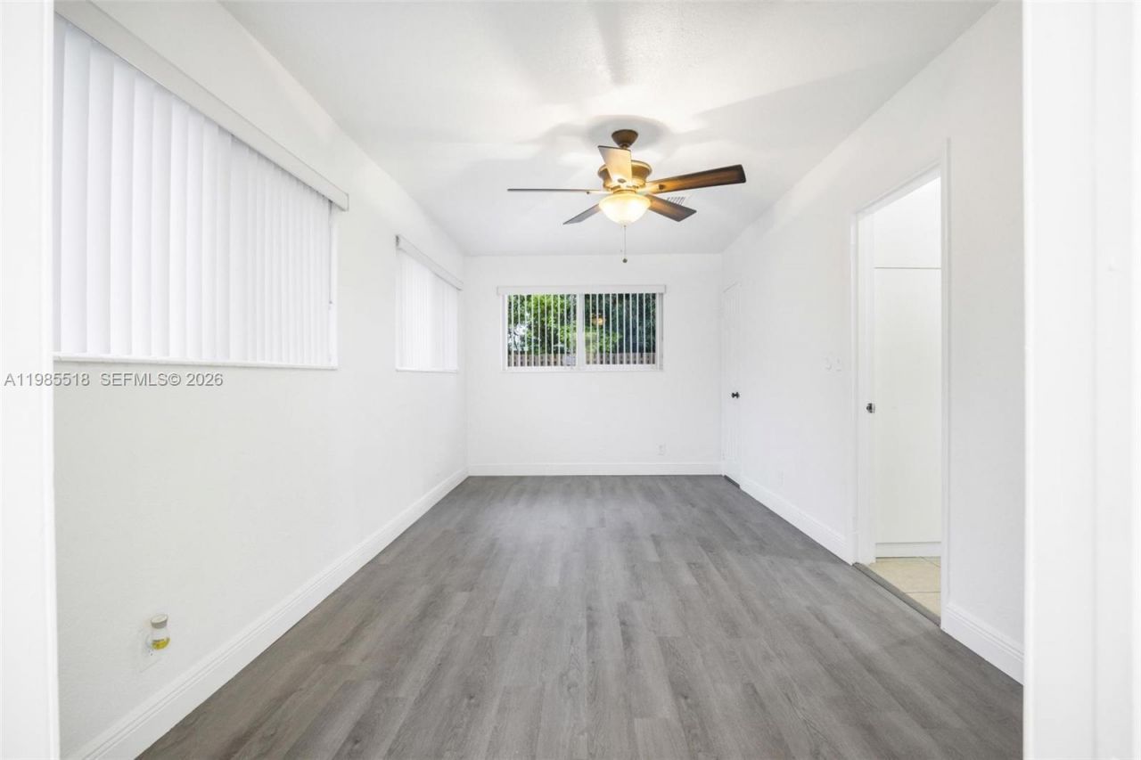 6450 Mckinley St , Hollywood, FL 33024 Photo