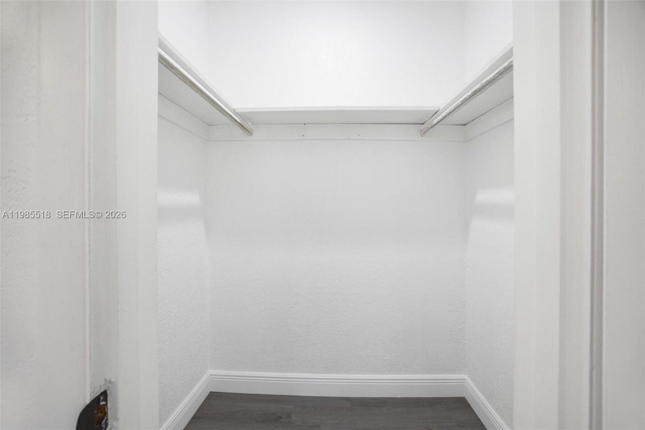 6450 Mckinley St , Hollywood, FL 33024 Photo