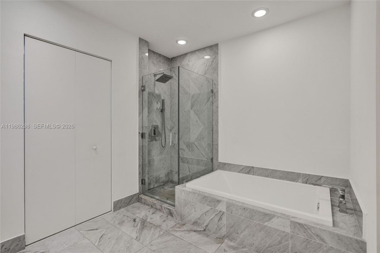 801 S Miami Ave, Unit 4901, Miami, FL 33130 Photo