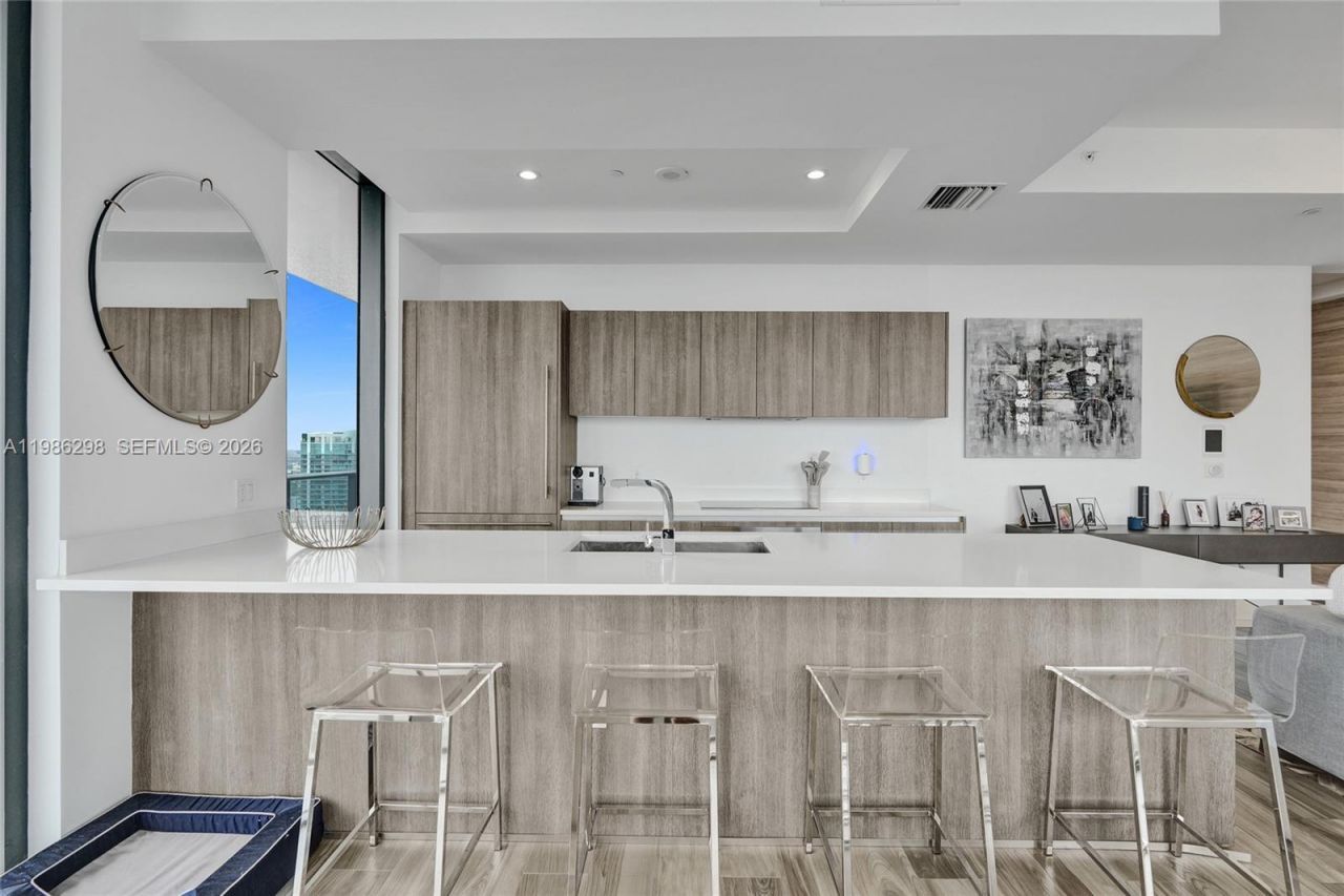 801 S Miami Ave, Unit 4901, Miami, FL 33130 Photo