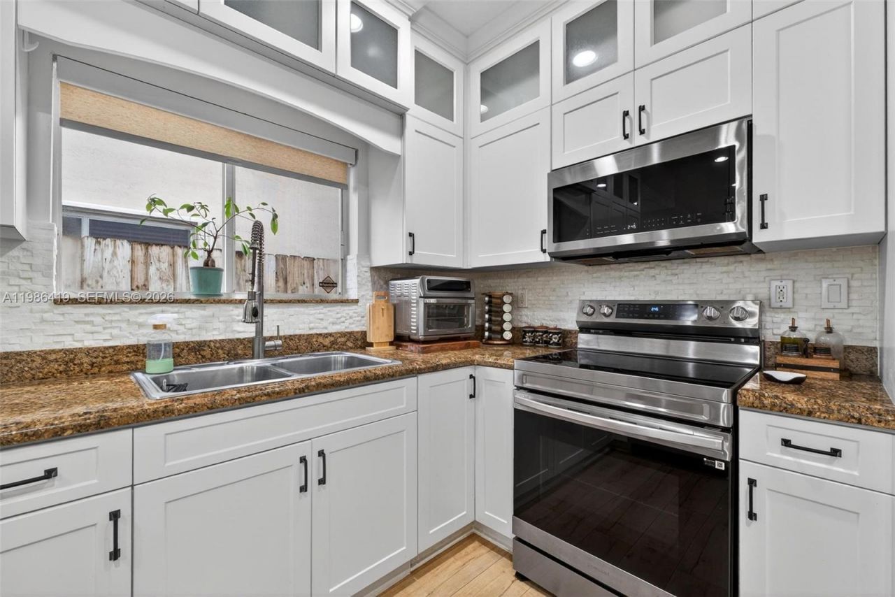 15874 SW 138th Ter, Unit 2, Miami, FL 33196 Photo