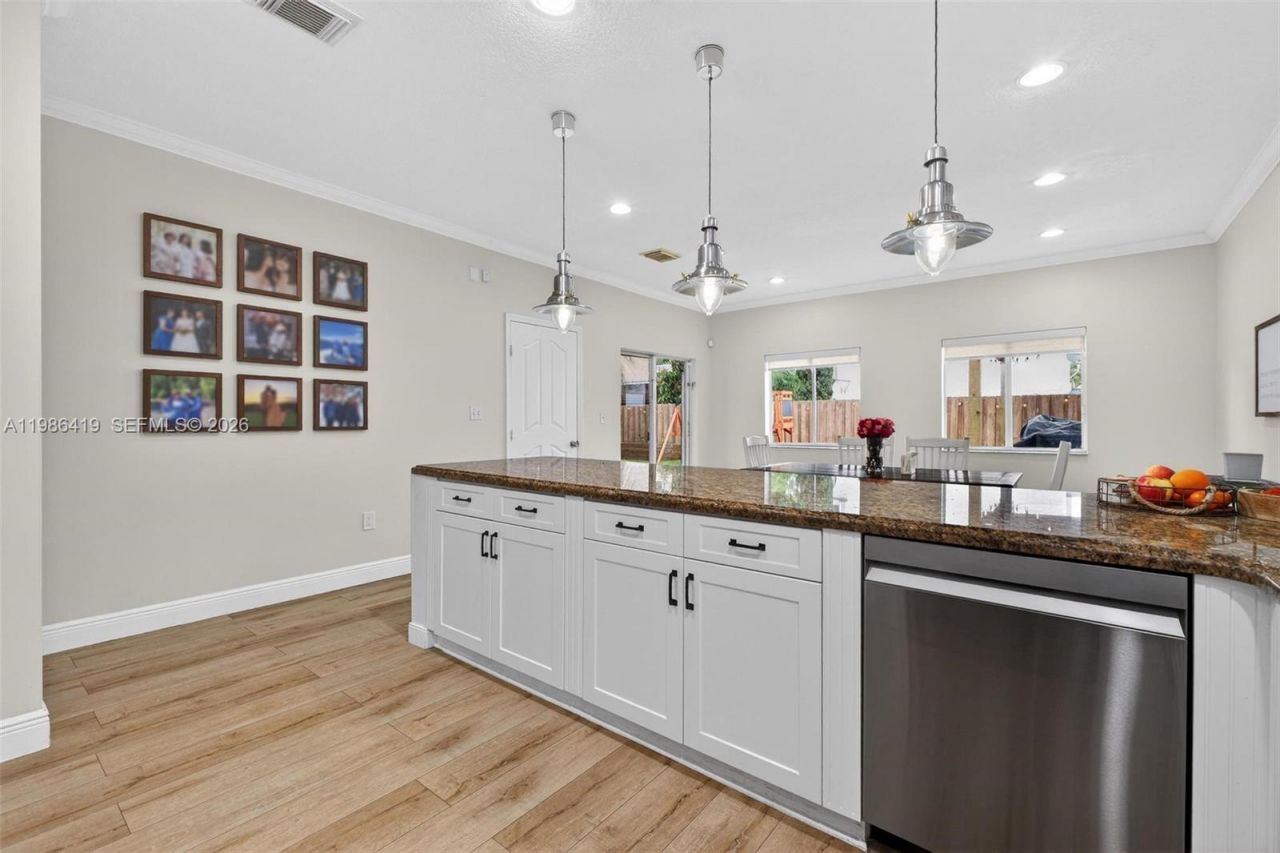 15874 SW 138th Ter, Unit 2, Miami, FL 33196 Photo