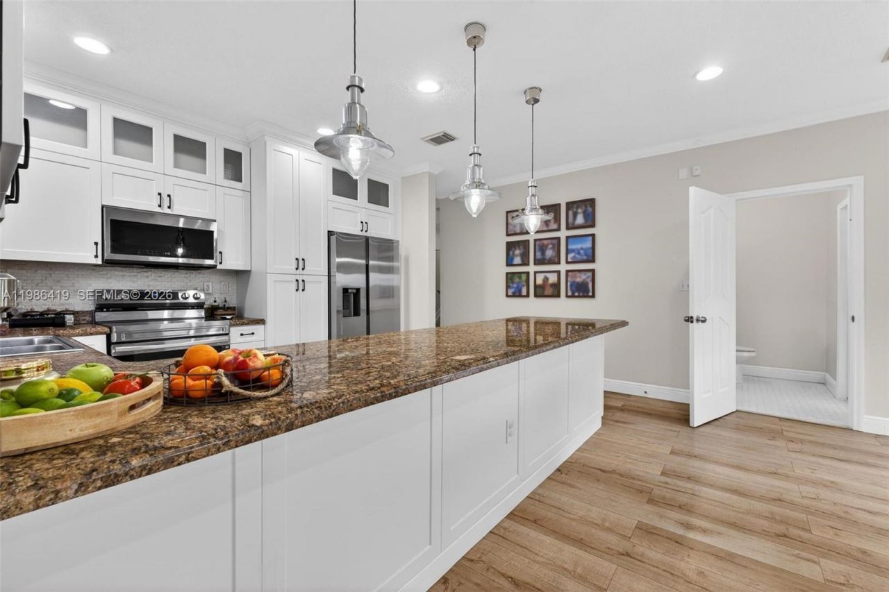 15874 SW 138th Ter, Unit 2, Miami, FL 33196 Photo