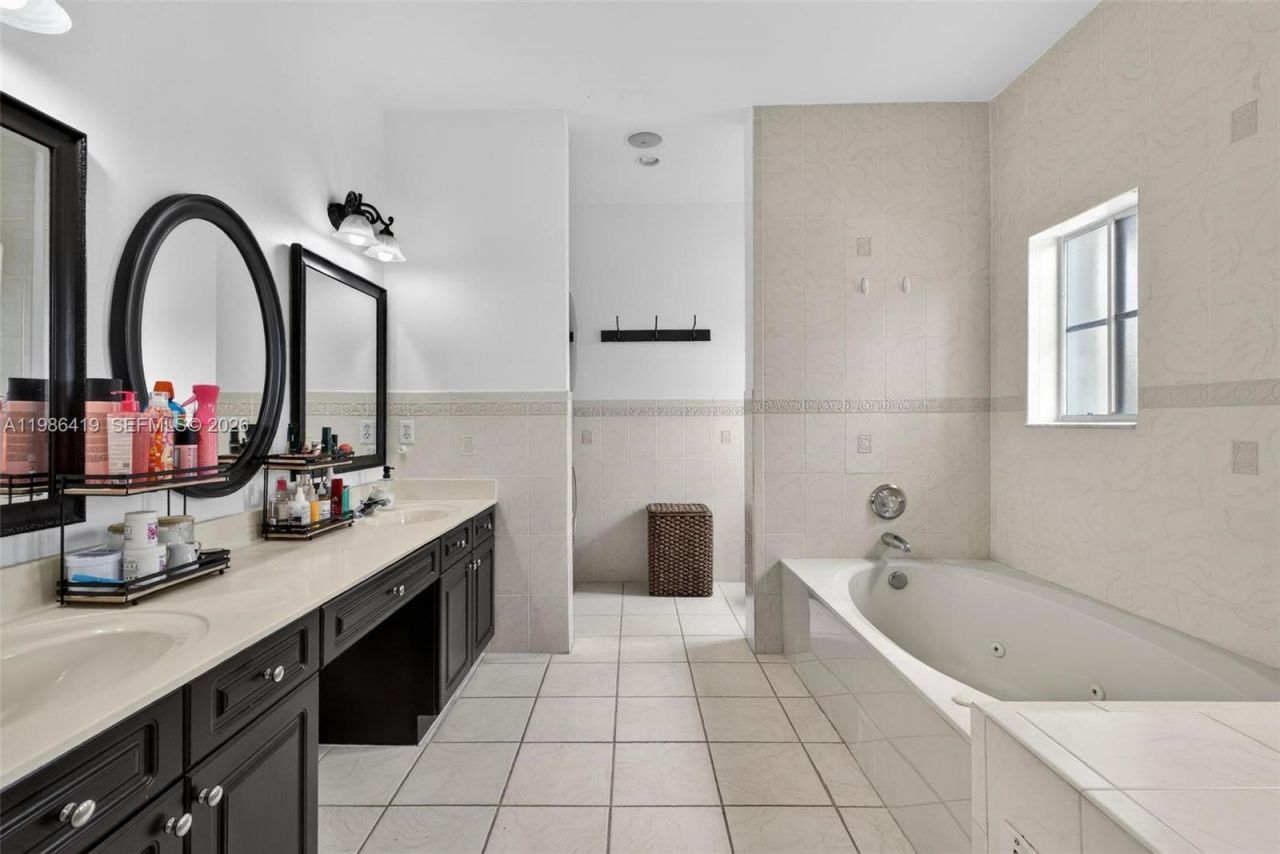 15874 SW 138th Ter, Unit 2, Miami, FL 33196 Photo